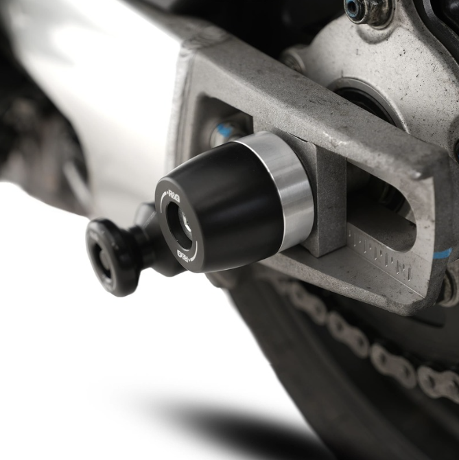 Протектор за ос R&G RACING Swingarm Protection Aprilia Tuono 1100 V4 25-26 — снимка 6