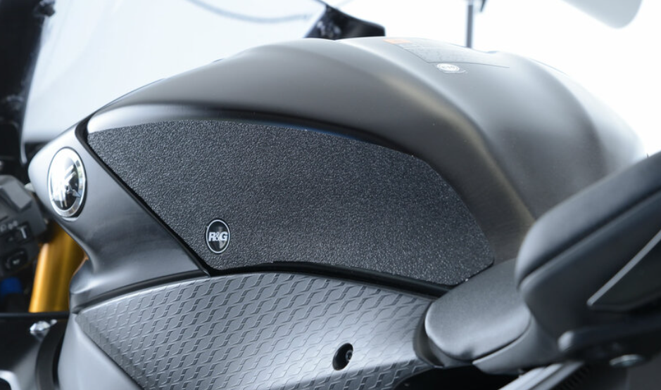 Протектор за резервоар R&G RACING Tank Traction Pads Set 2 Pieces Black Yamaha R6 17-21 — снимка 2