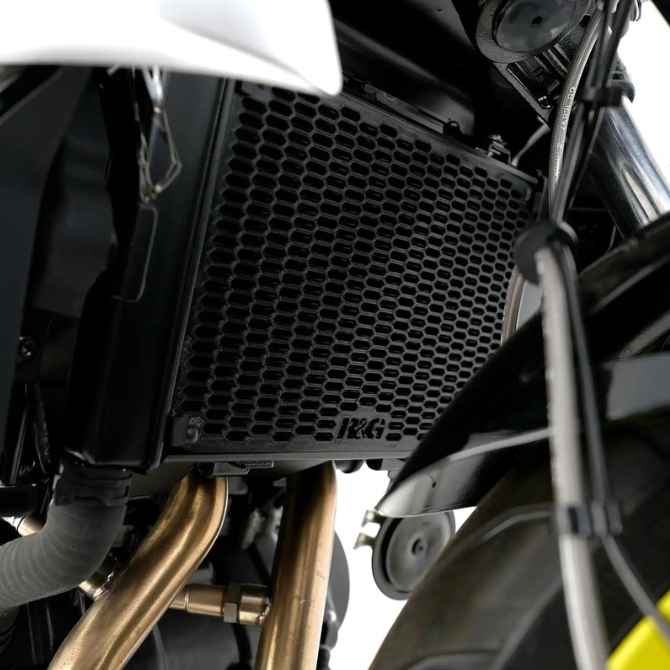 Протектор за радиатор R&G RACING Pro Radiator Guard - Black CFMOTO NK 650 22-24 — снимка 3