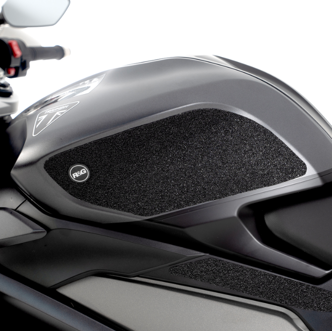 Протектор за резервоар R&G RACING Tank Traction Grips BLACK Triumph Daytona 660 24-25 — снимка 2
