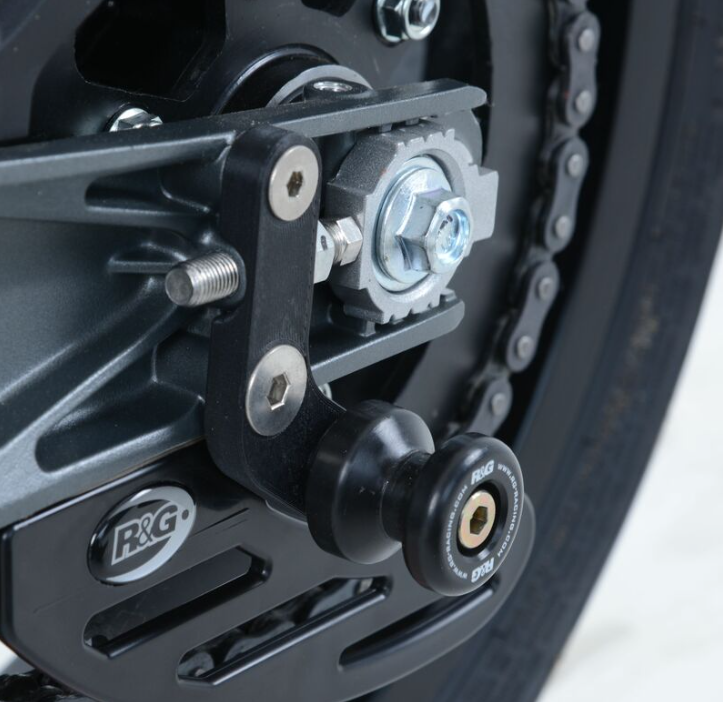 Адаптери за стойка R&G RACING Offset Cotton Reels Black KTM RC 390 17-21 / 125 17-21 / Duke 125 17-23 — снимка 6