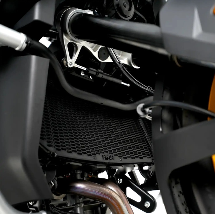 Протектор за радиатор R&G RACING Pro Radiator Guard - Black CFMOTO NK 800 / MT 800 — снимка 3