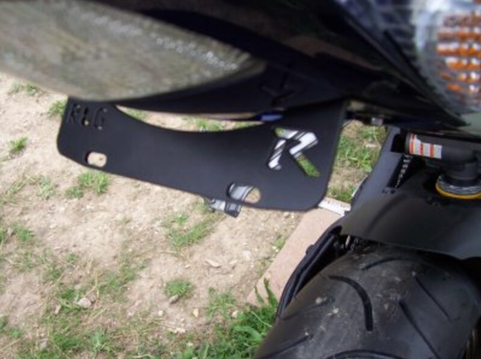 Стойка за номер R&G RACING Bad Boy Licence Plate Holder Suzuki GSX-R1000 05-06 — снимка 4