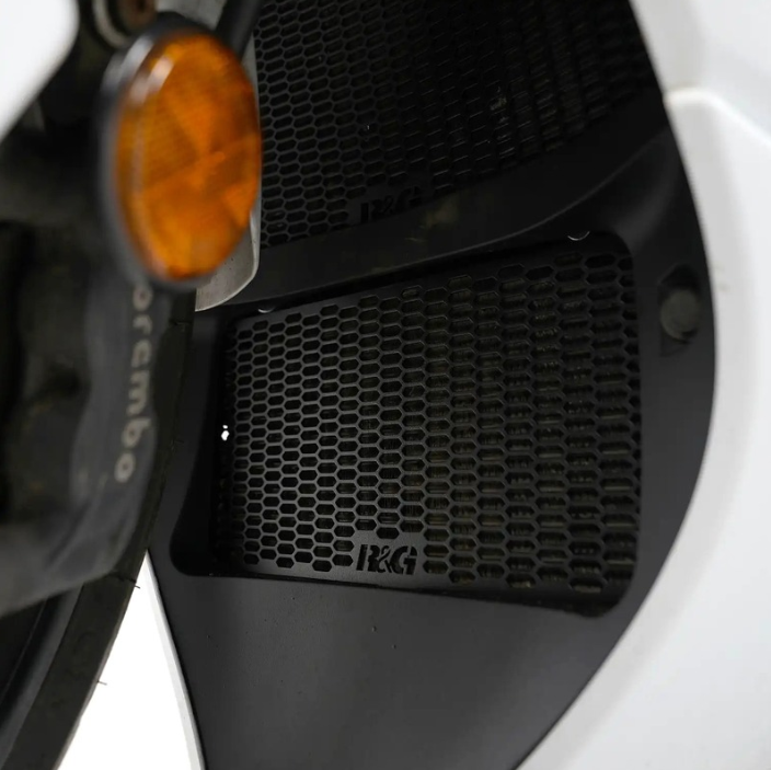 Протектор за маслен радиатор R&G RACING Pro Oil Cooler Guard Alluminium - Black Suzuki Hayabusa 08-26 — снимка 3