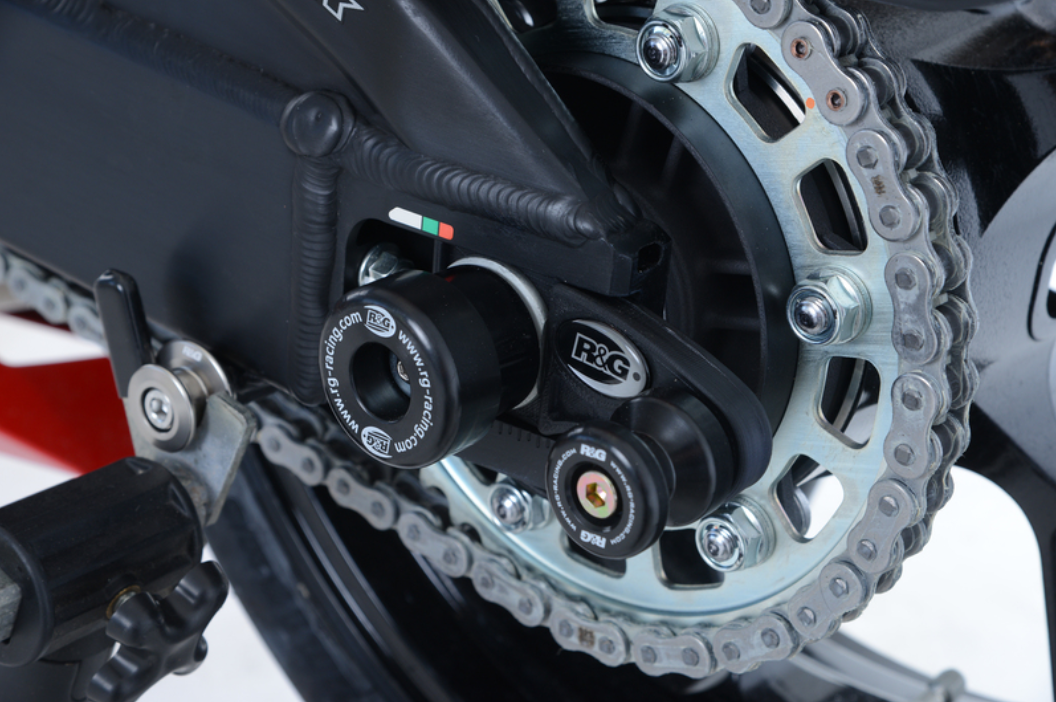 Протектор за ос R&G RACING Swingarm Protectors Black Honda CBR1000RR 17-26 — снимка 3