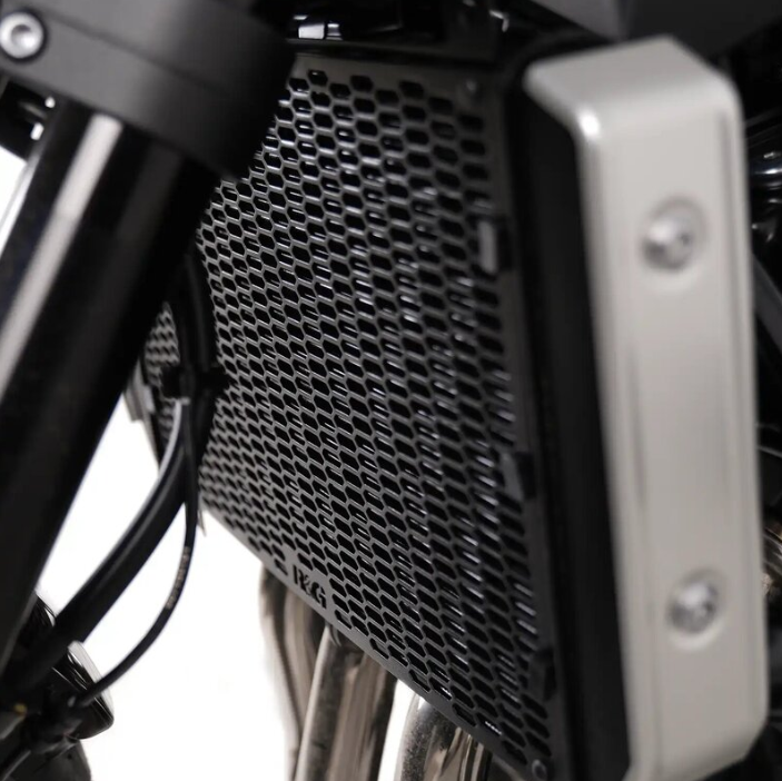 Протектор за радиатор R&G Pro Radiator Guard Kawasaki Z900 RS 2026 — снимка 3