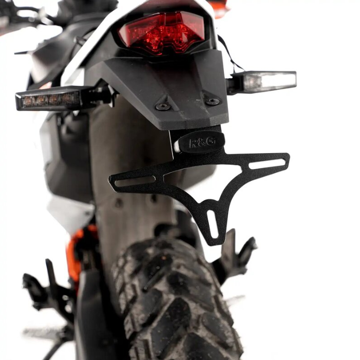 Стойка за номер R&G RACING License Plate Holder KTM 390 ADVR 25-26 / ADV 25 / SMCR 390 26 / 125 26 — снимка 2