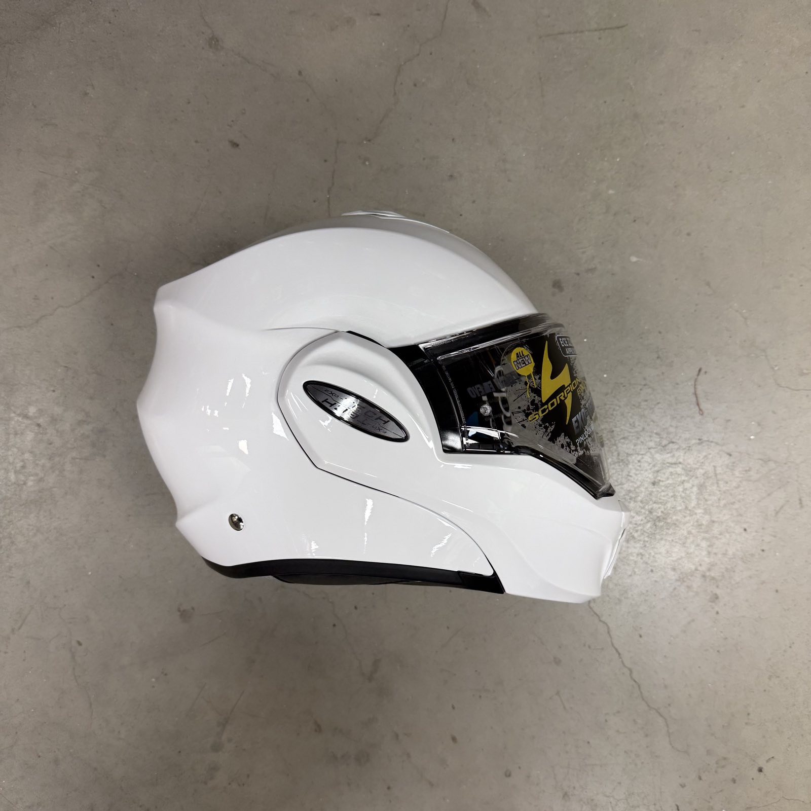 Модуларна каска SCORPION Exo-Tech Evo White - Дефектна — снимка 4
