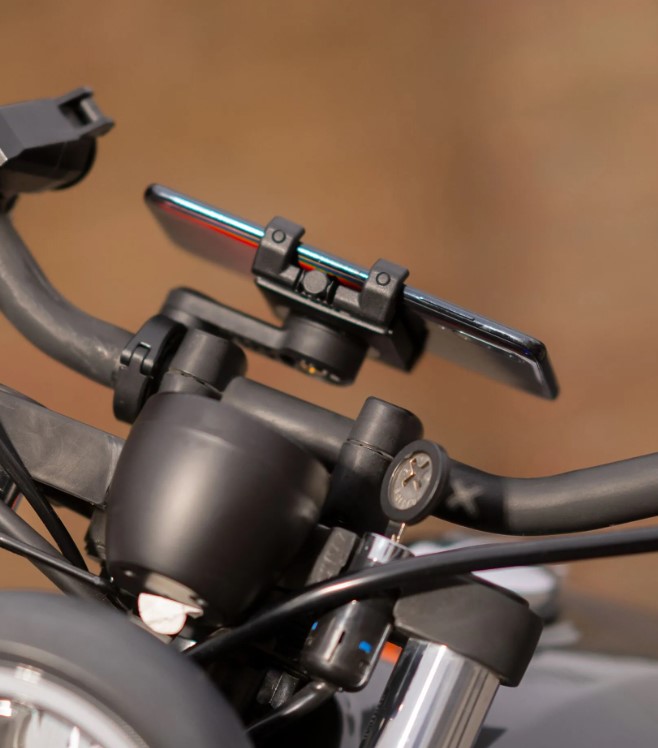 Универсално захващане за телефон MOTO BUNDLE UNIVERSAL CLAMP — снимка 3