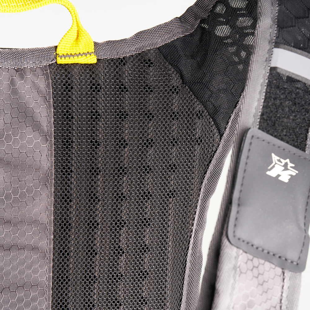 Хидраторна раница KINI RED BULL 1.0 ANTHRACITE — снимка 3