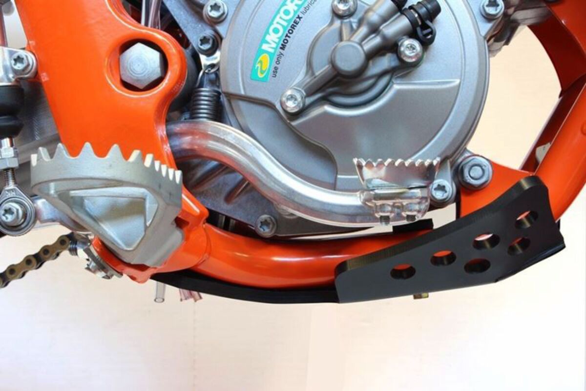 Протектор двигател AXP RACING 6MM HUS -GAS TC65-MC65 AX1528 — снимка 5
