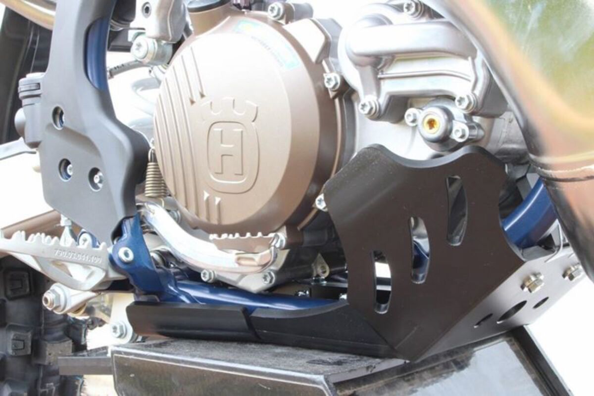 Протектор двигател AXP RACING Xtrem - Black - Husqvarna KTM AX1504 — снимка 6