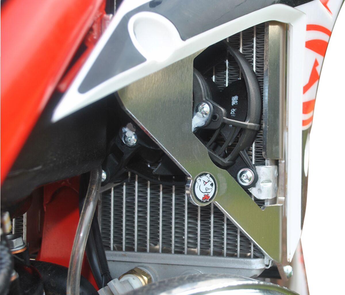 Комплект предпазители за радиатор AXP RACING - Beta X-Trainer AX1397 — снимка 5
