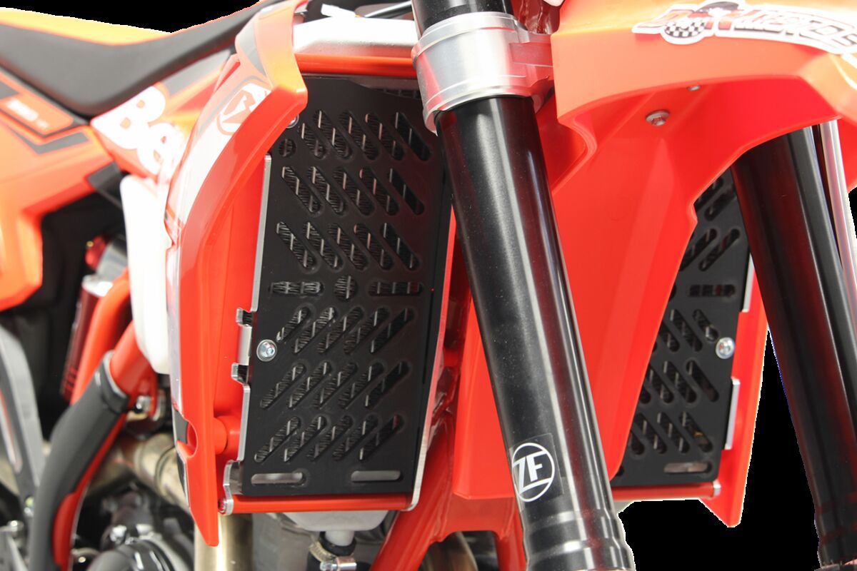 Комплект предпазители за радиатор AXP RACING XTR 8mm BETA 125 200-250-300RR AX1583 — снимка 3