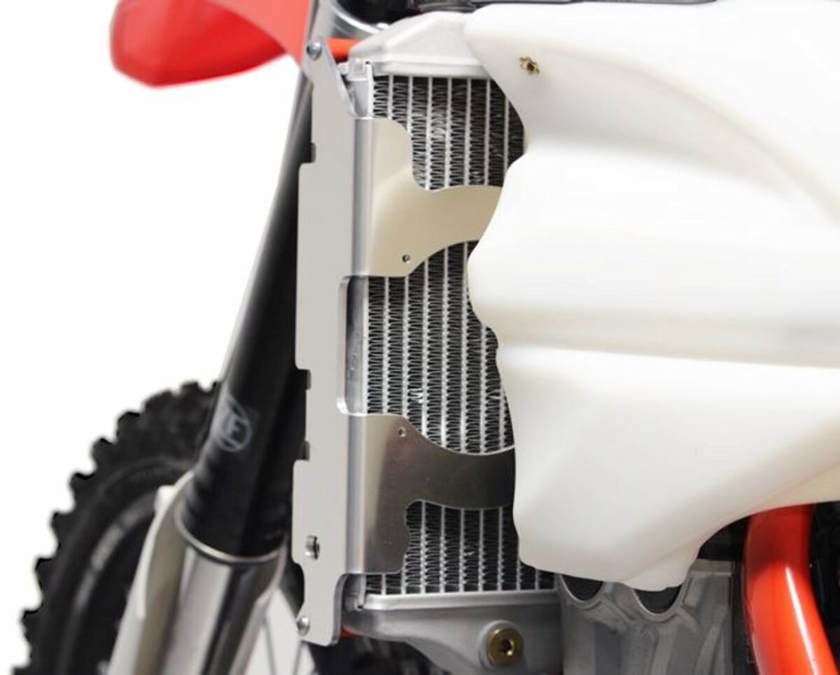 Комплект предпазители за радиатор AXP RACING XTR 8mm BETA 125 200-250-300RR AX1583 — снимка 5