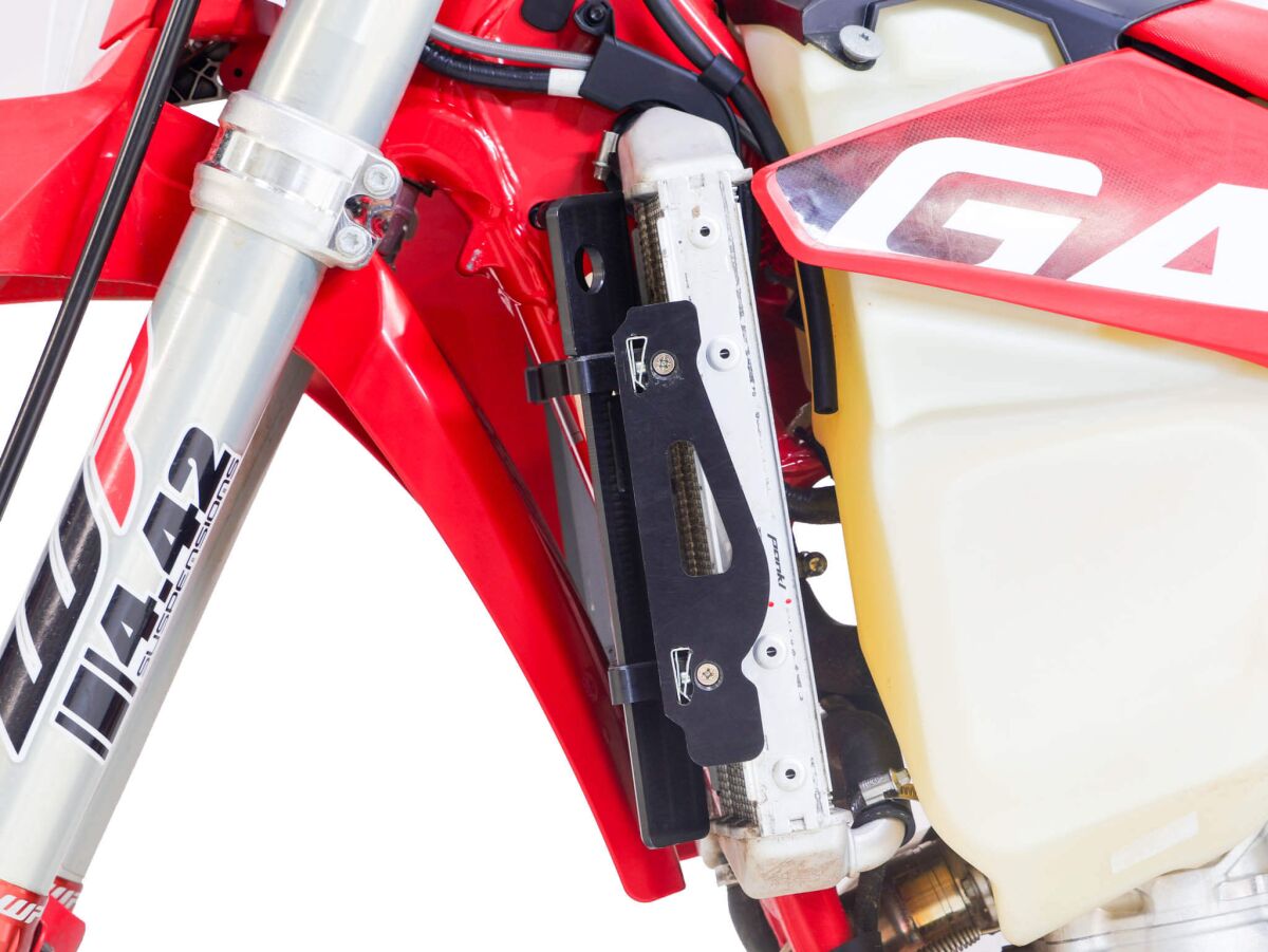 Предпазители за радиатор AXP RACING HDPE AX1797 — снимка 2