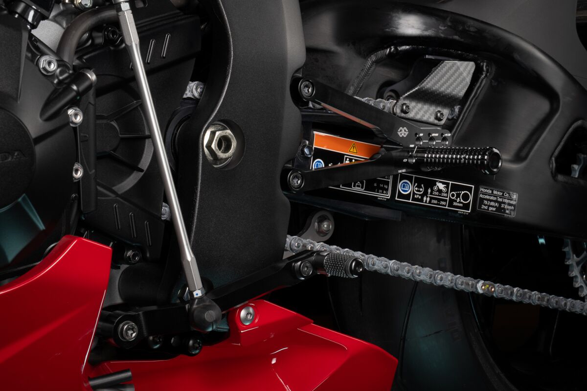 Fxr2 - rearset black HONDA GILLES FXR2-B001-B — снимка 3